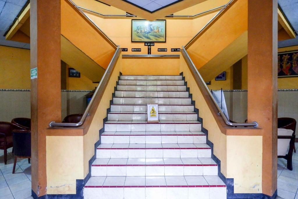 Fotografie z fotogalerie ubytování Urbanview Hotel Anugrah Kendal by RedDoorz v destinaci Bandengan