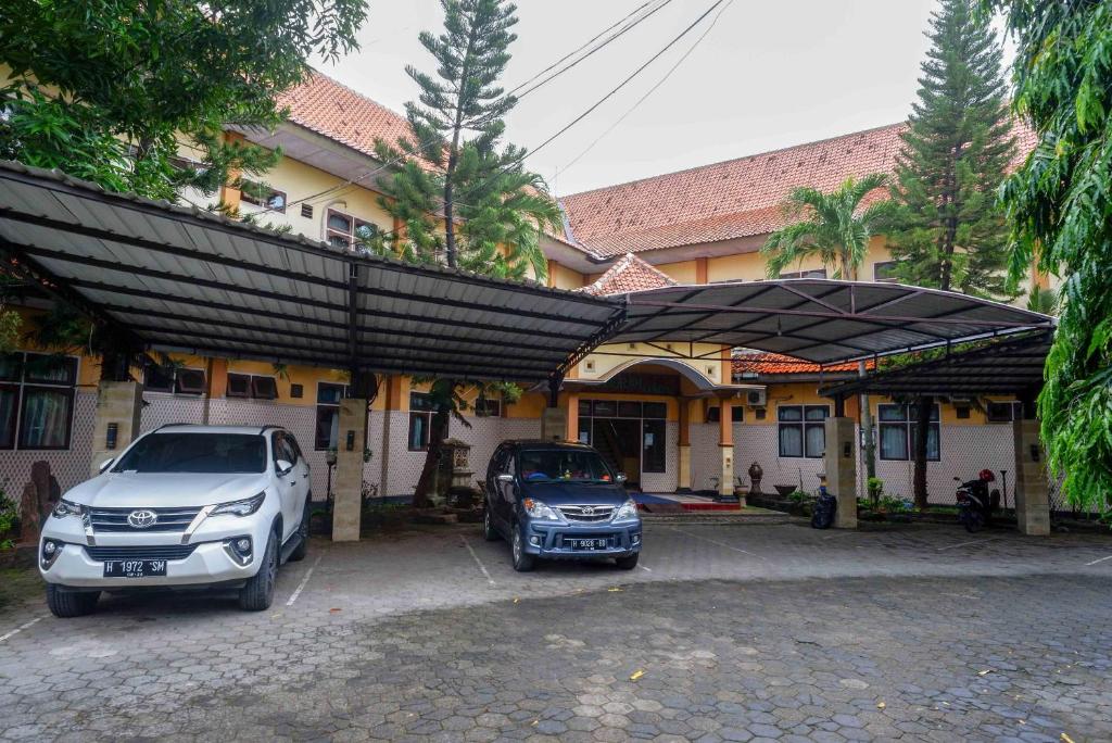 Fotografie z fotogalerie ubytování Urbanview Hotel Anugrah Kendal by RedDoorz v destinaci Bandengan
