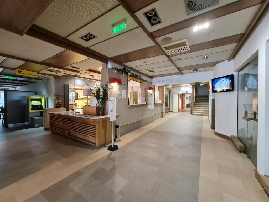 TV/trung tâm giải trí tại Aparthotel Vucko Apartman D444 private host