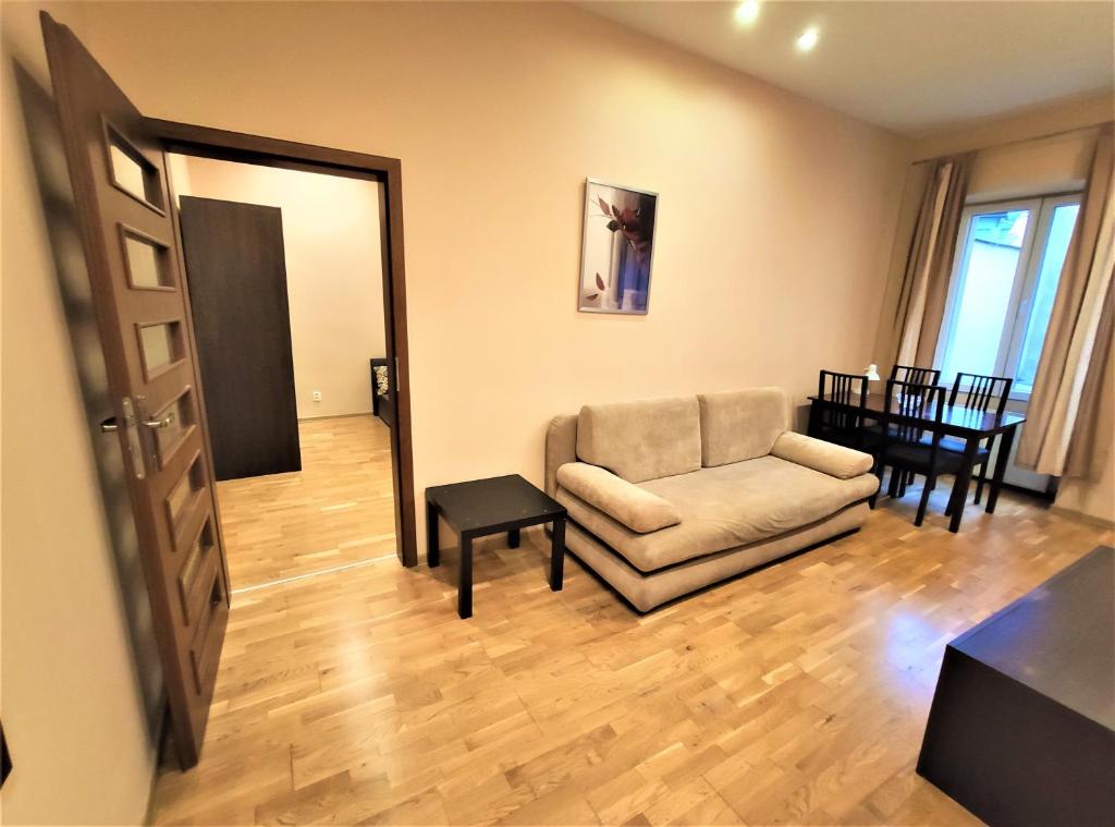 Posedenie v ubytovaní Abak Krakow Apartment