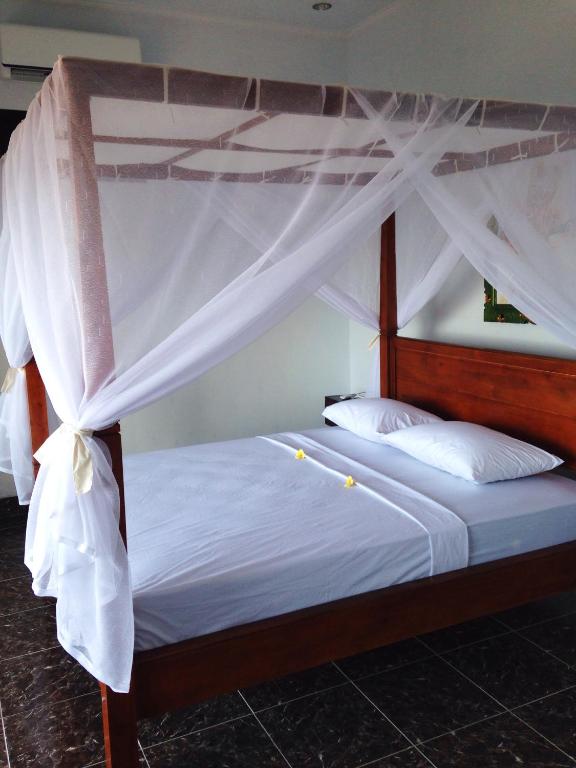 Alur Beach Homestay - 9