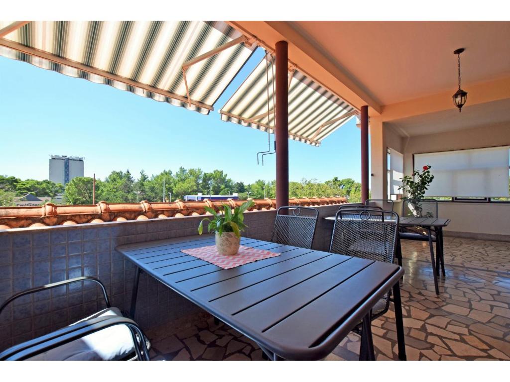 Zdjęcie z galerii obiektu Apartments in Starigrad-Paklenica 33853 w mieście Starigrad-Paklenica