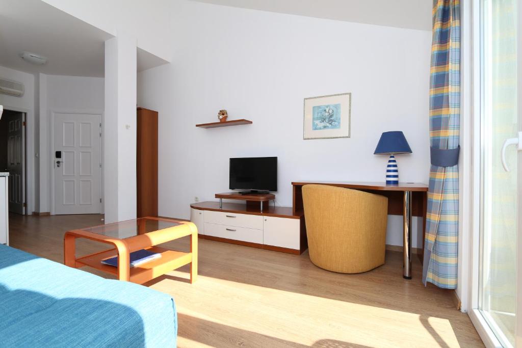 Apartments on the beach-Drvenik - Apartamento Con Vista Al Mar