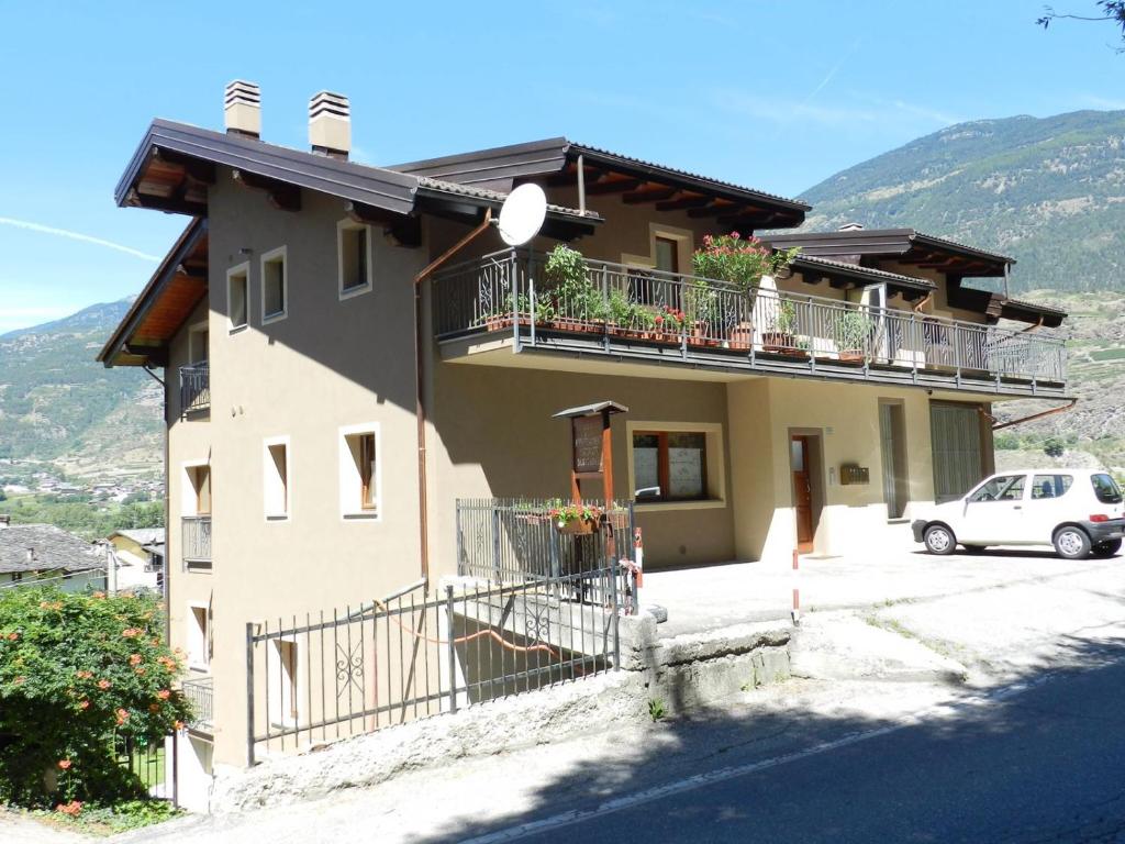 Nespecifikovaný výhled na hory nebo výhled na hory při pohledu z apartmánu