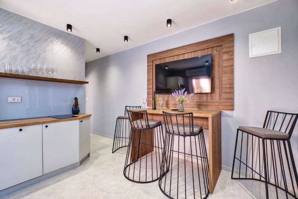 Kuchyňa alebo kuchynka v ubytovaní Luxury apartments