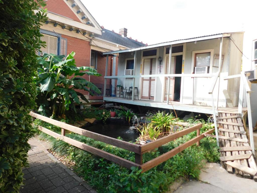 India House Hostel - Standard Double Room With Shared Bathroom