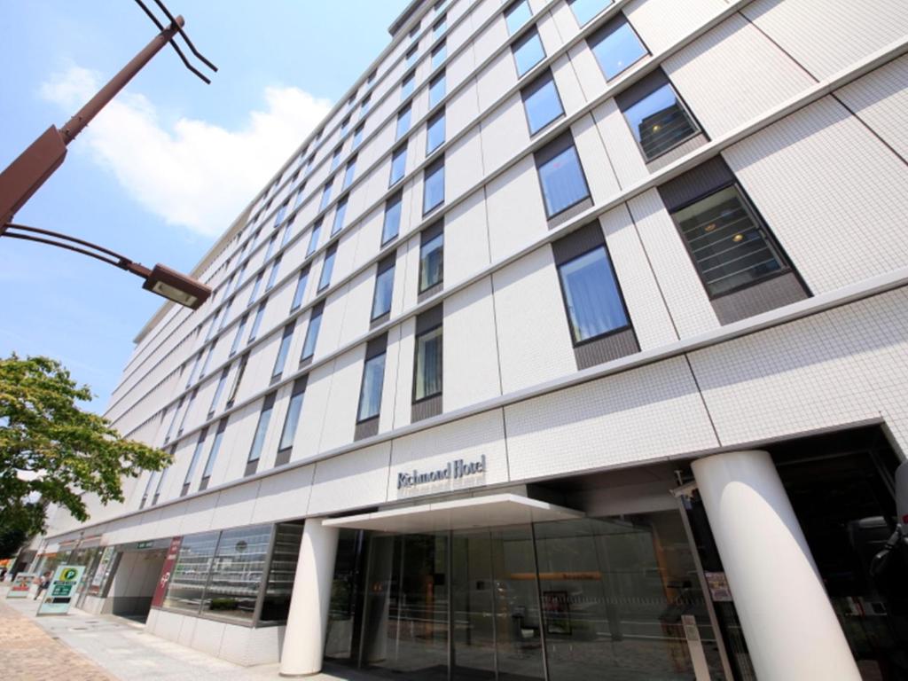 eine Darstellung der Vorderseite eines Gebäudes in der Unterkunft Richmond Hotel Fukushima Ekimae in Fukushima