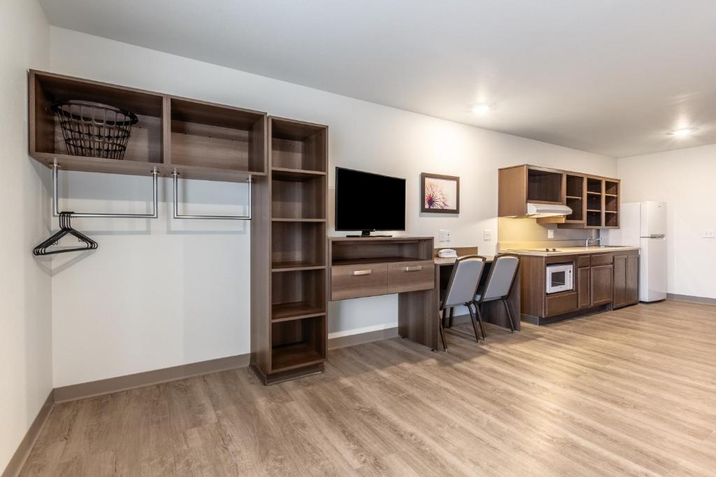 WoodSpring Suites Bakersfield East - 单人间 - 残疾人进入