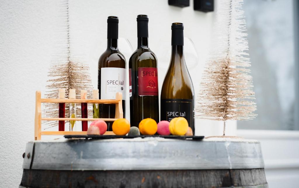 Nápoje v ubytování Design & Wine Vila Special Bled