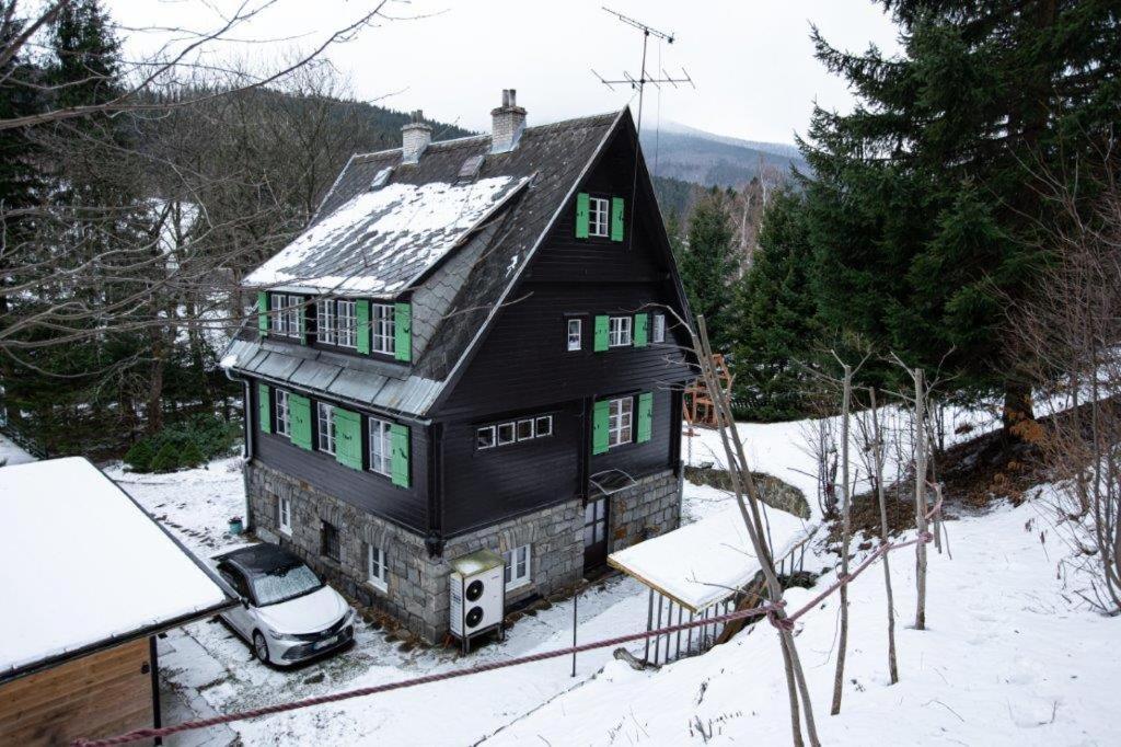 Obiekt Rakouská vila zimą