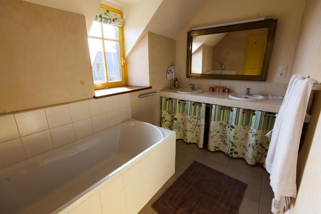 B&B Manoir du Clos Clin - Chambre Double - Kerbourdel