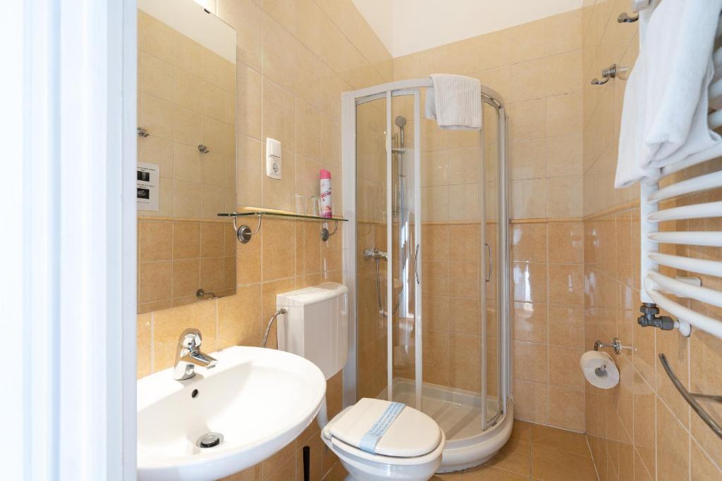 Budapest Panorama Central - Resim 22