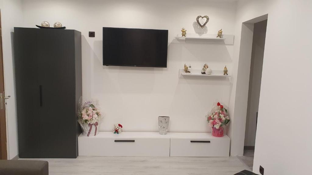 Apartament Ella ,wifi inclus la Straja ,Lupeni ! - Квартира с одной спальней