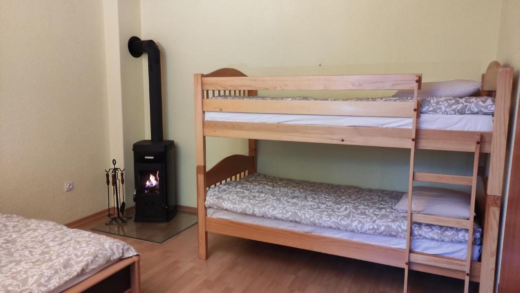 Postel nebo postele na pokoji v ubytování Alp House
