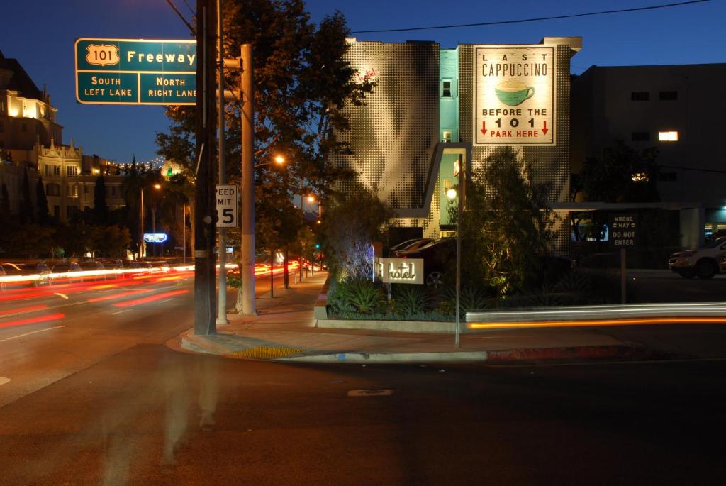 The Hollywood Franklin Hotel near Universal Studios photo