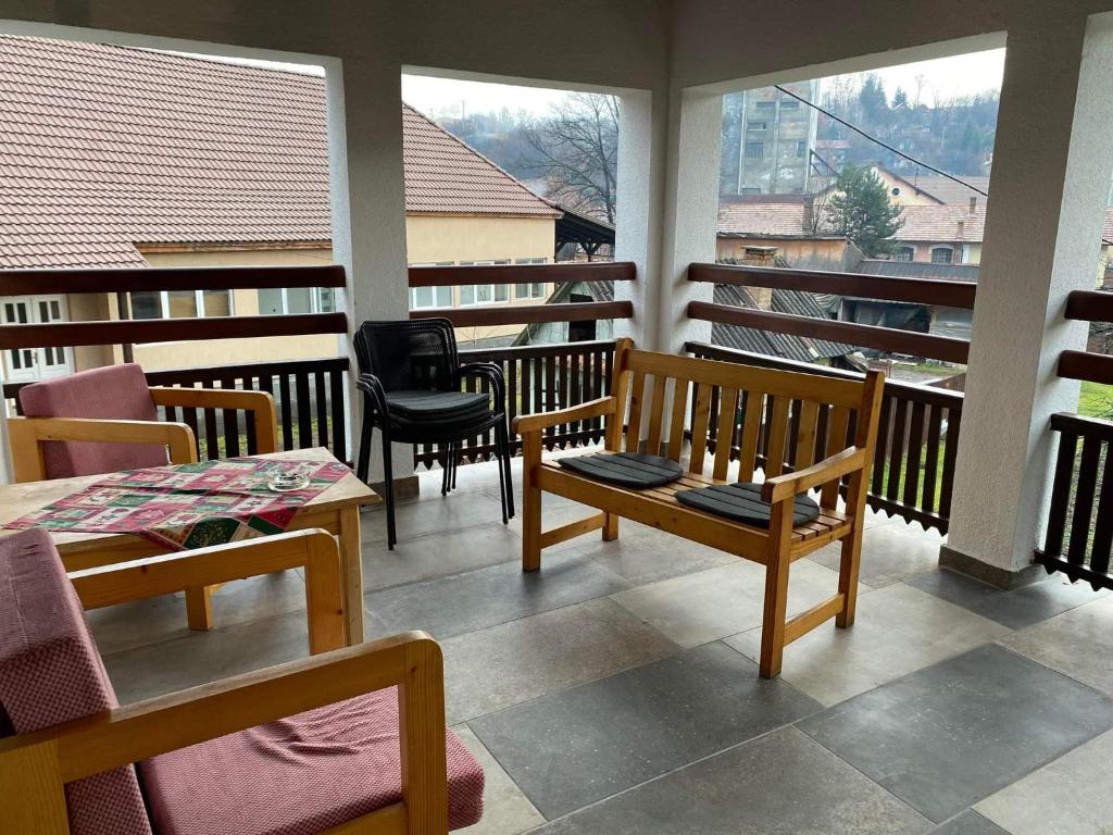 Balkón nebo terasa v ubytování Casa Bucataria Fonix