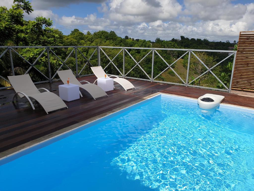Coin de Paradis Cosy en Guadeloupe avec piscine privée