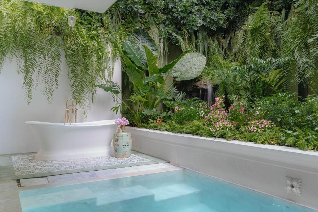 The Inside House - 7