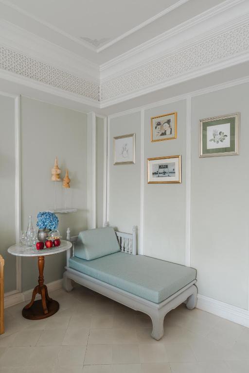 The Inside House - 18