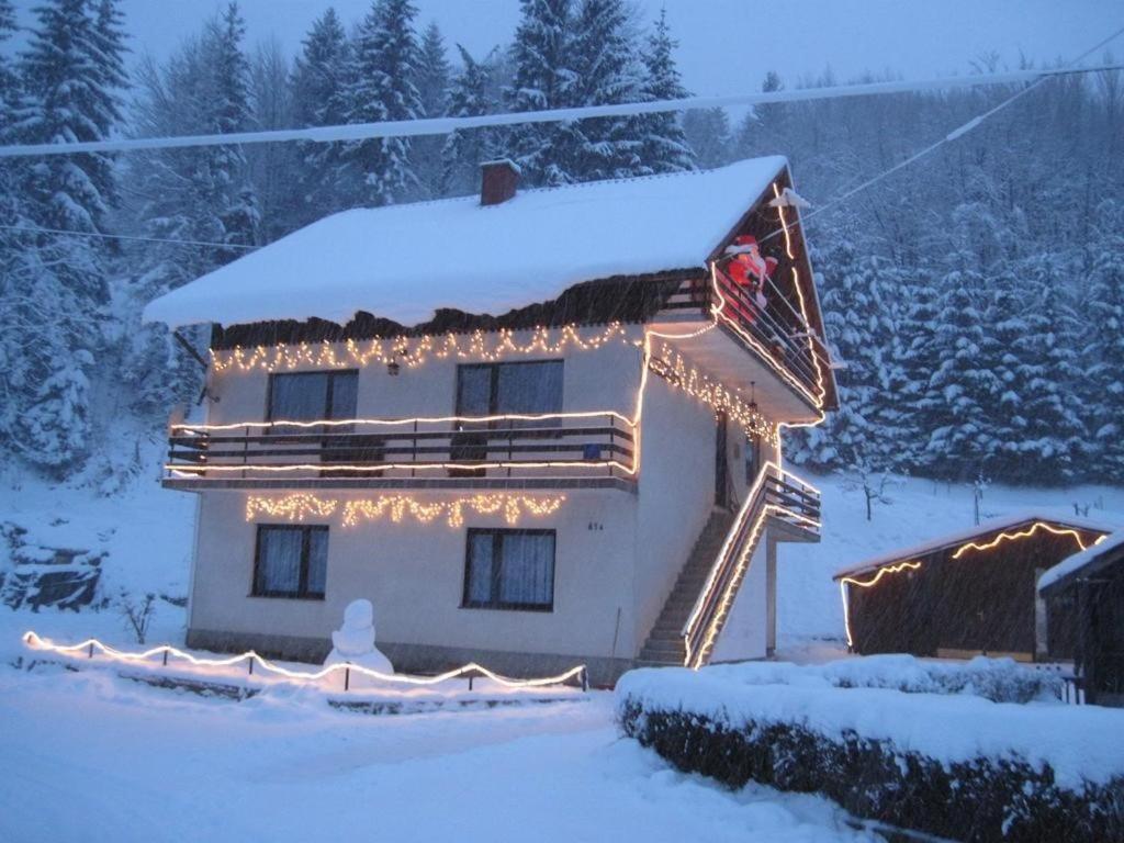 Apartment Kremžar Lokve v zimě