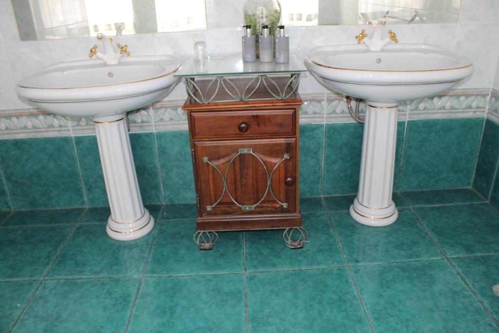 Florentia Guest House - Jumeau