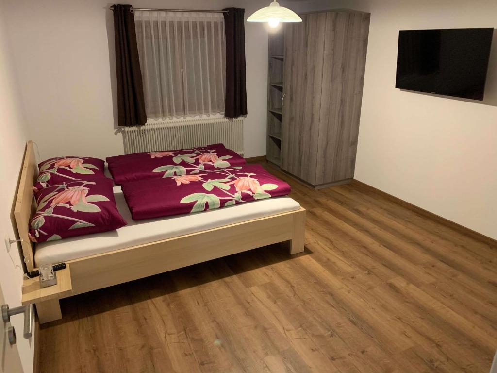 Posteľ alebo postele v izbe v ubytovaní Ferienhaus "frainerei"