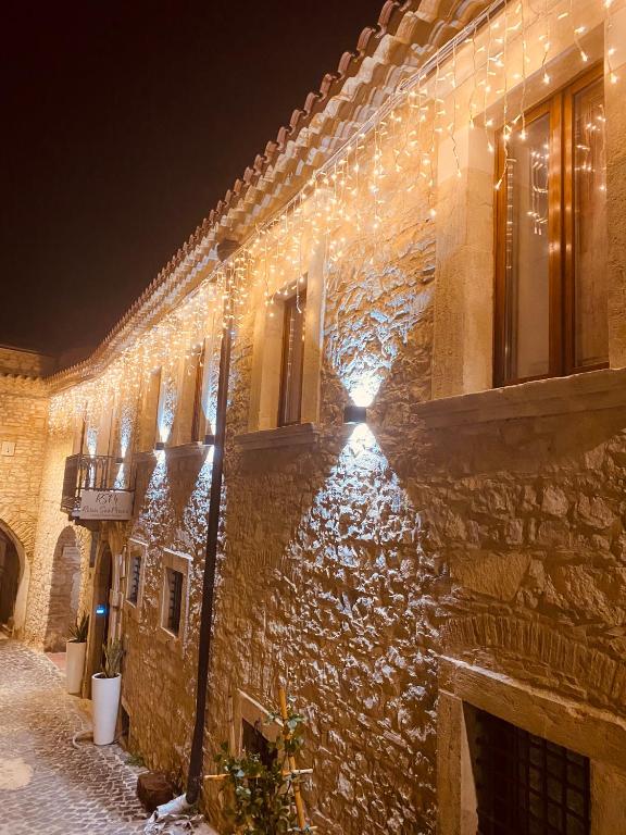 The building in which a vendégházakat is located
