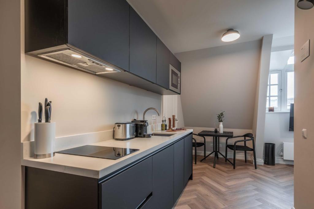 Limehome The Hague Keizerstraat