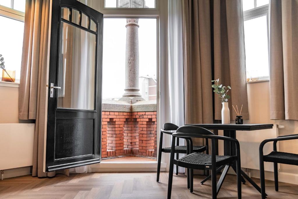 Limehome The Hague Keizerstraat - Resim 28