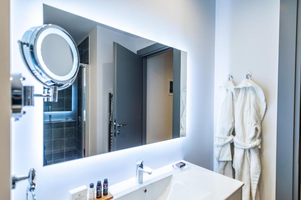 Kúpeľňa v ubytovaní 33SolonosSuites