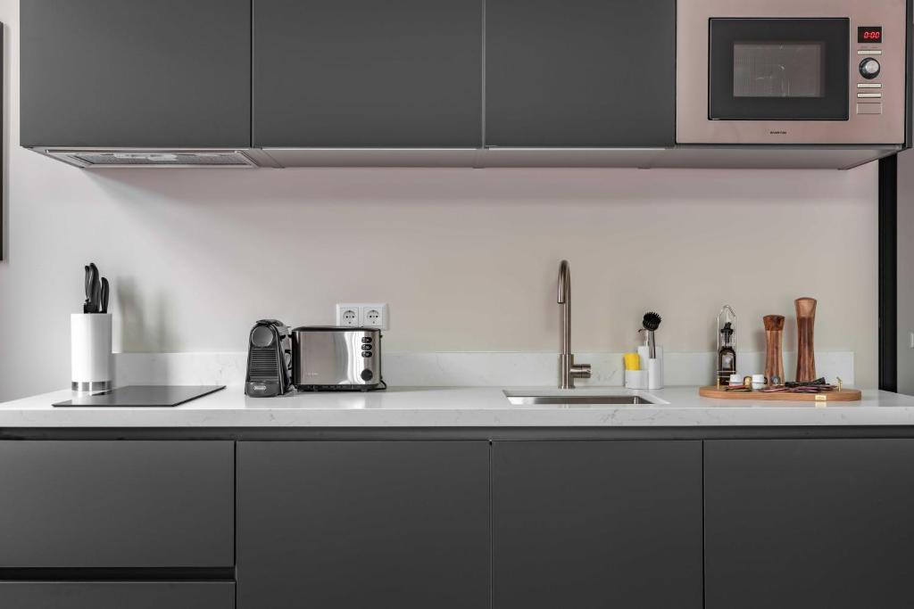 Limehome The Hague Keizerstraat - Resim 33