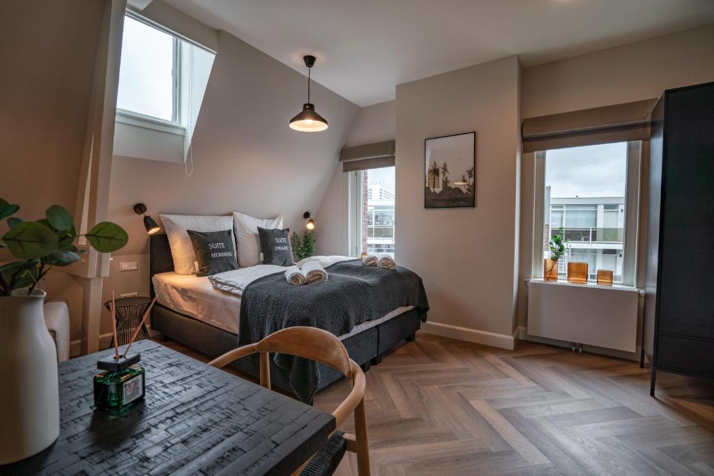 Limehome The Hague Keizerstraat - Resim 14