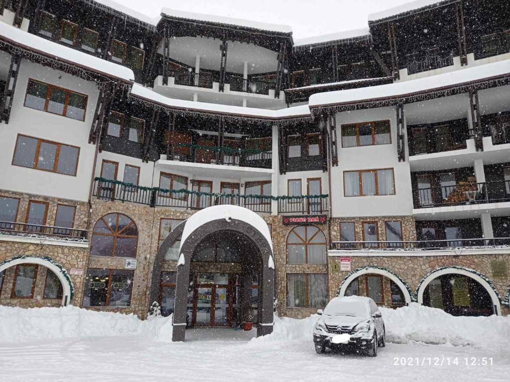 Snow Dreams 1 Grand Monastery durante l'inverno