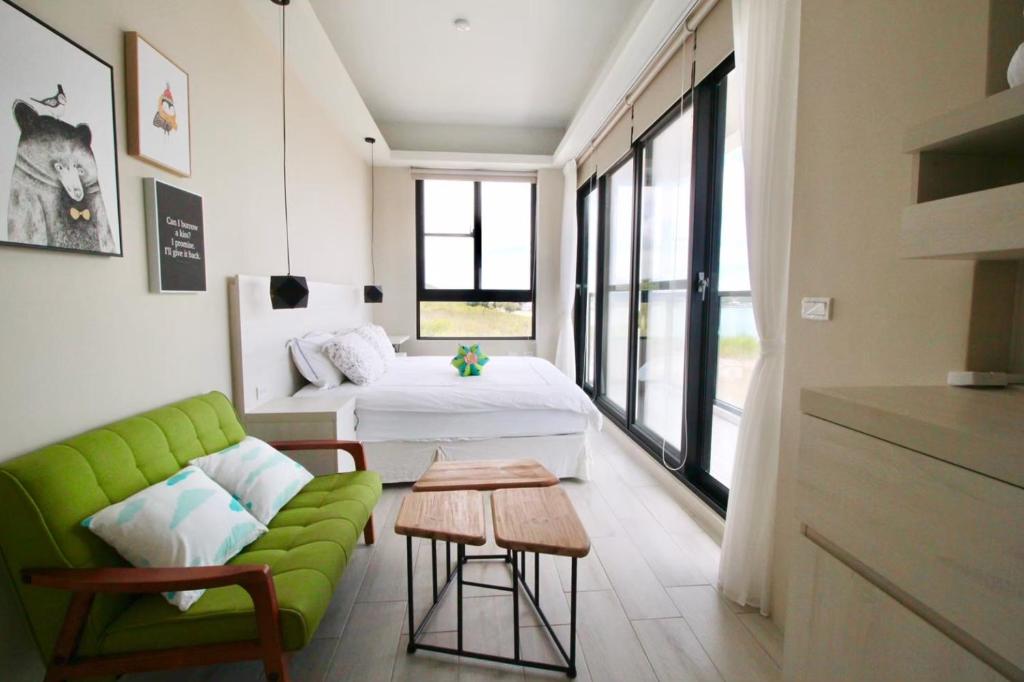 Posezení v ubytování 嵵裡仙人掌海景民宿Ocean view room