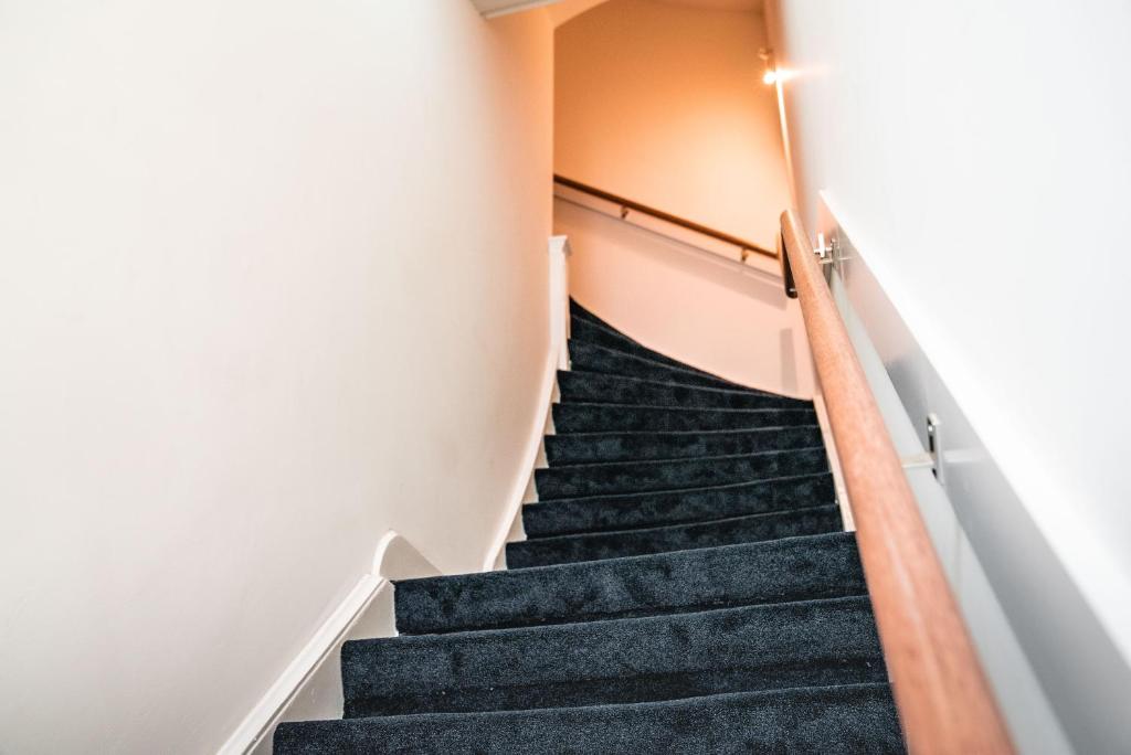 Limehome The Hague Keizerstraat - Resim 4