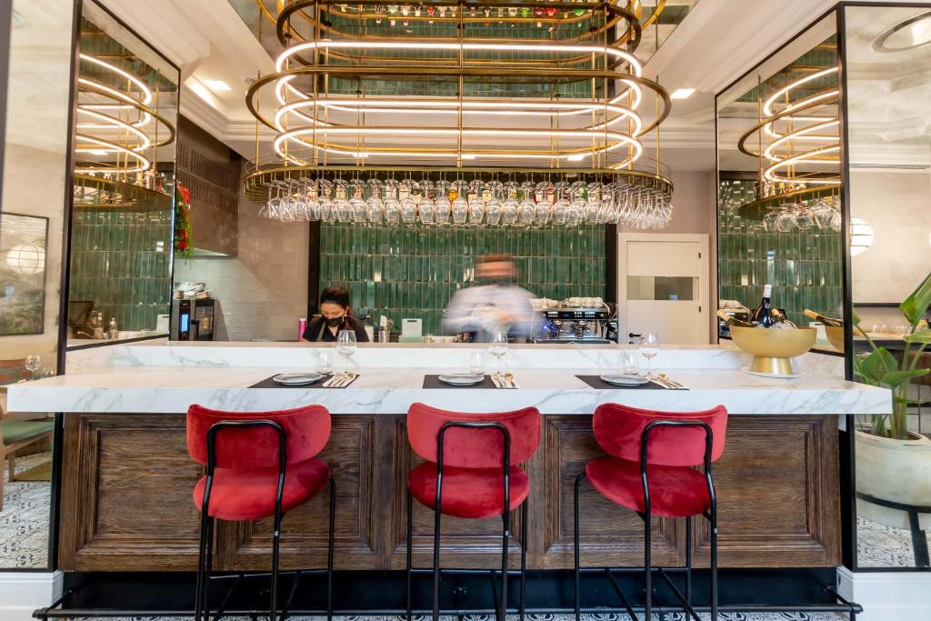 L&H Gran Vía Valencia, Valencia – Updated 2023 Prices