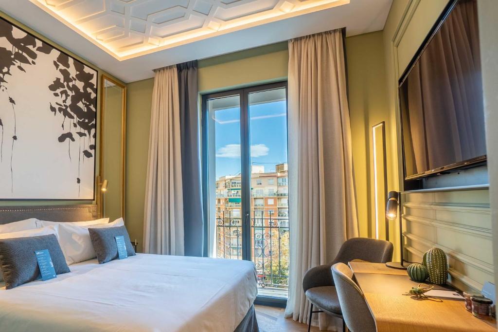 L&H Gran Vía Valencia, Valencia – Updated 2023 Prices