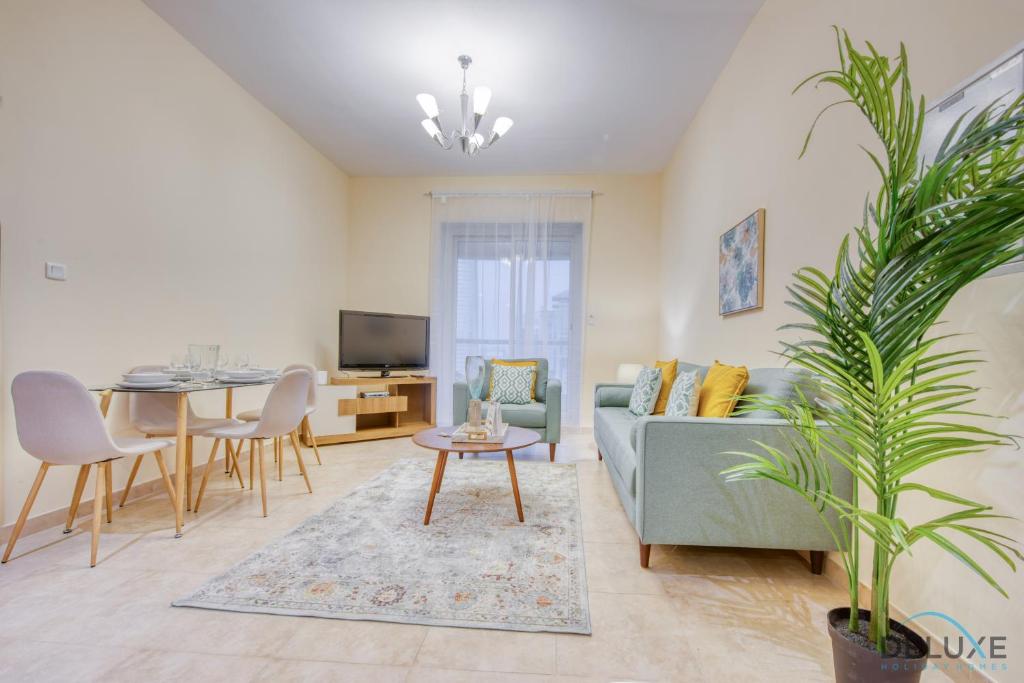 Stunning 2BR at Dubai Star Jumeirah Lake Towers by Deluxe Holiday Homes