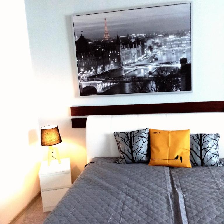 Łóżko lub łóżka w pokoju w obiekcie Apartmán BlueA