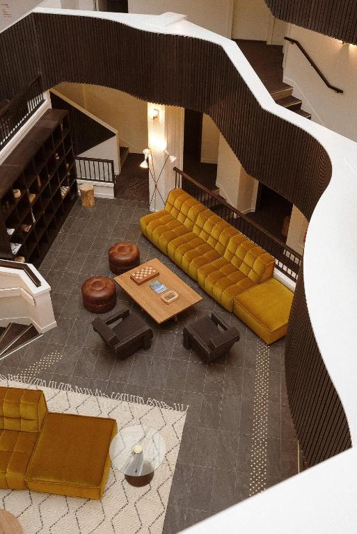 Posezení v ubytování Le Val Thorens, a Beaumier hotel