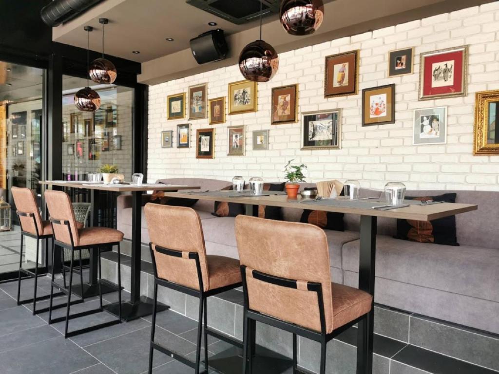 Fotografie z fotogalerie ubytování Hotel Emirates v Sofii