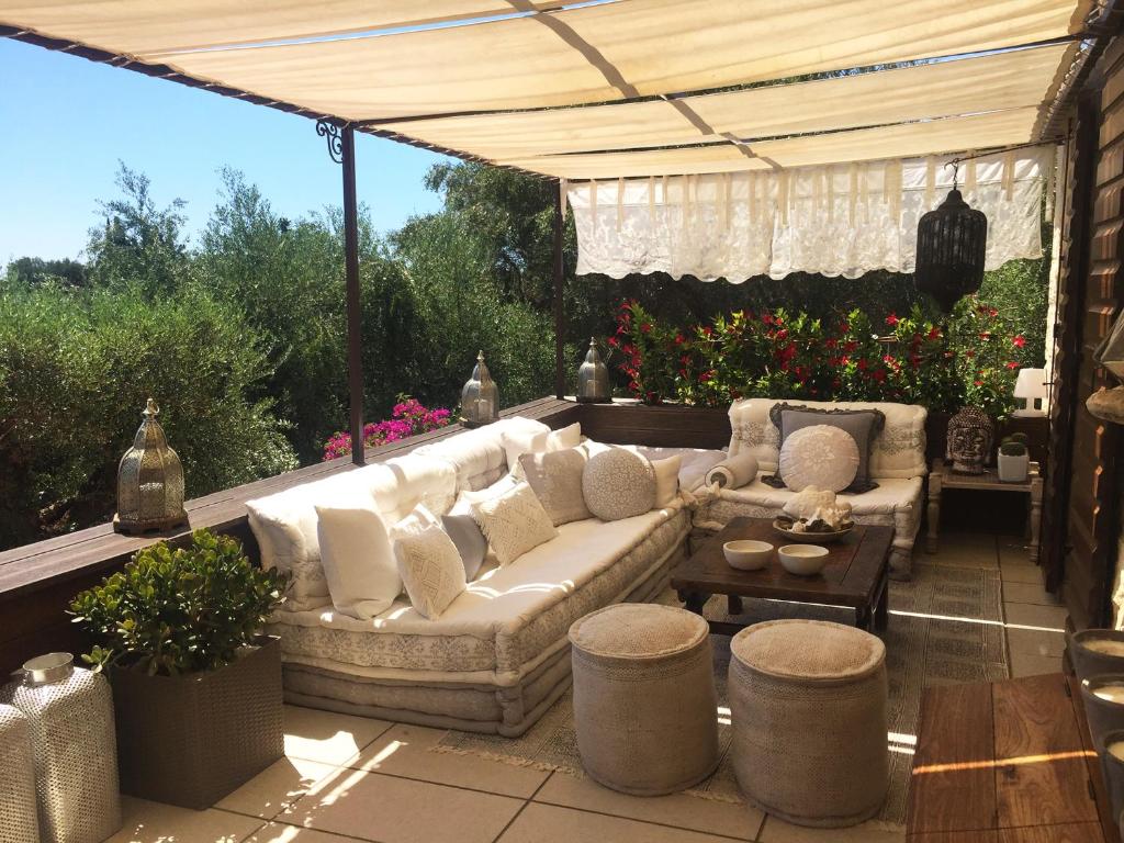 Posedenie v ubytovaní Lalla Private Luxury Villa