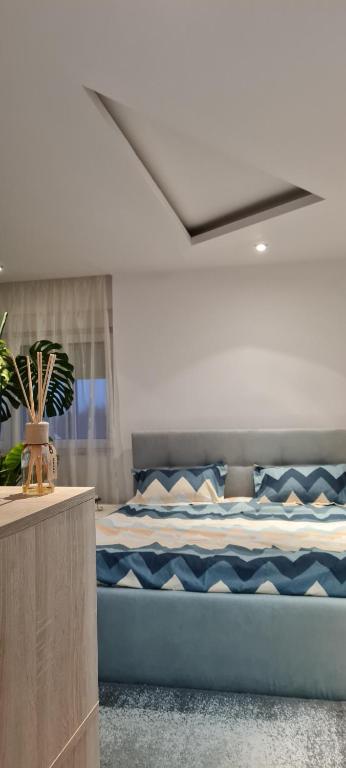 Vila cu Ciubar & Jacuzzi - Sunset Hill House - Hizvo