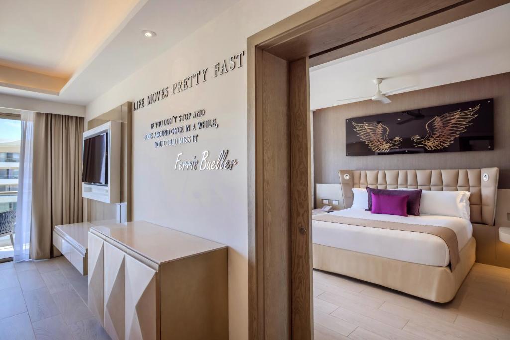 Planet Hollywood Cancun, An Autograph Collection All-Inclusive Resort - Directores De Clase Star Suite Dos Dormitorios