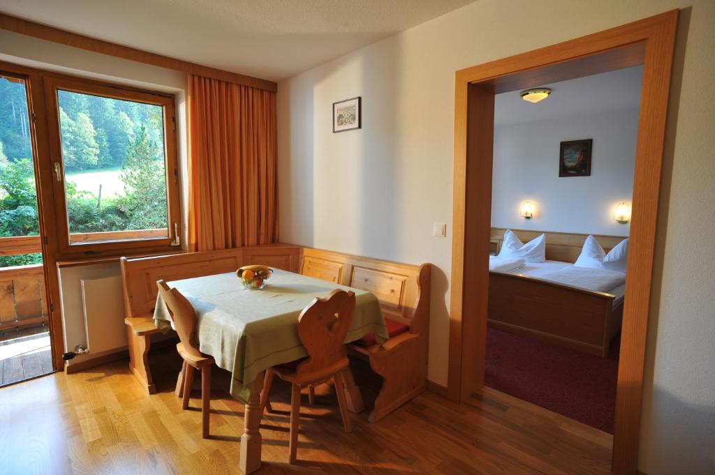 Postel nebo postele na pokoji v ubytování Appartements Strobl