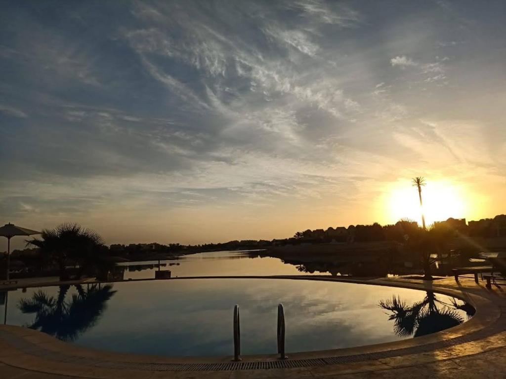 Blending Relaxation & Sophistication to Create the Ideal Place with a new wave of living - Housity