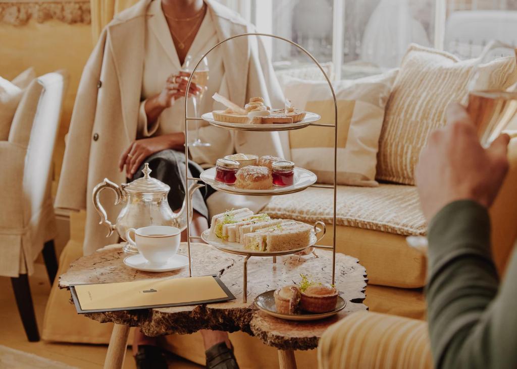 No 1 by GuestHouse, York - Resim 20