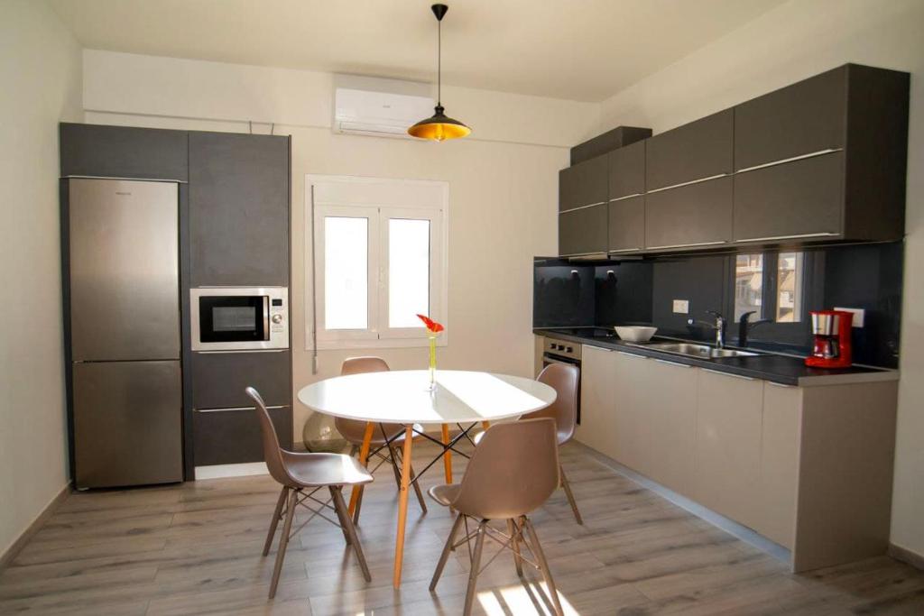 Kuchyňa alebo kuchynka v ubytovaní Ierapetra flats 2