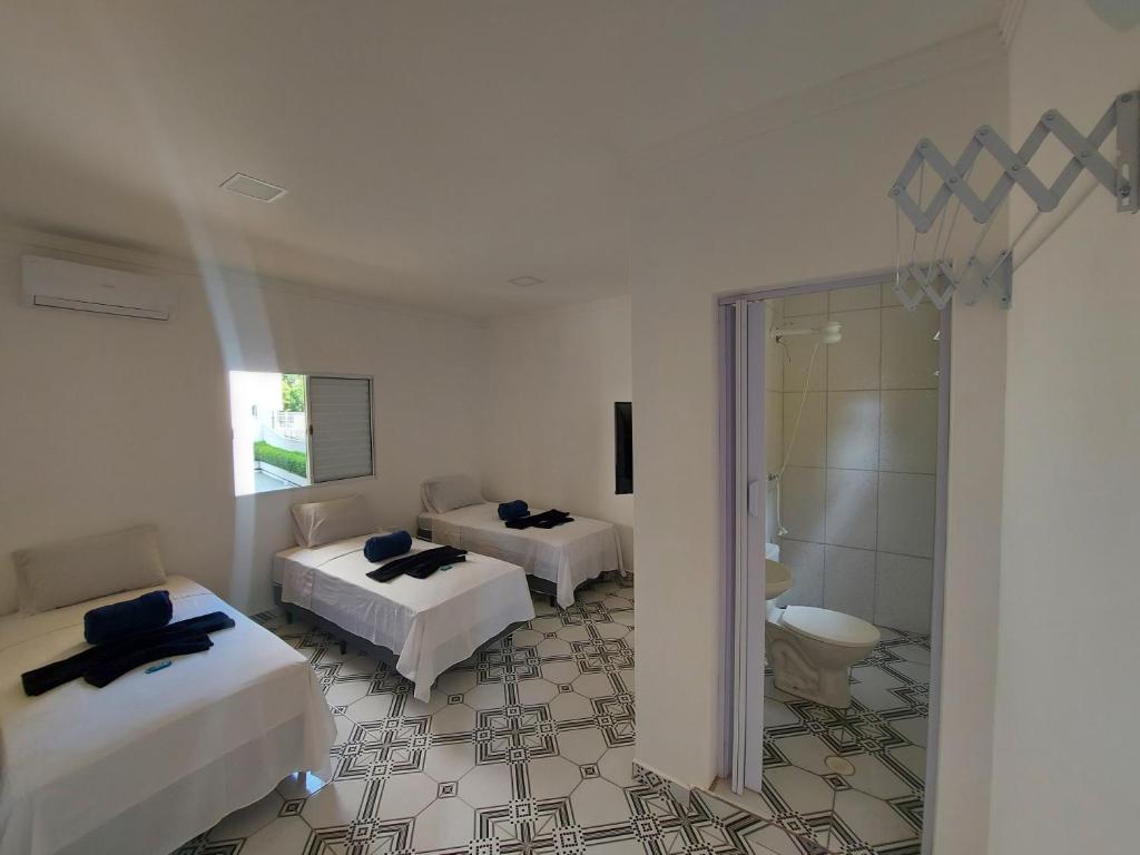 Hospedaria - Triple Room With Private Bathroom