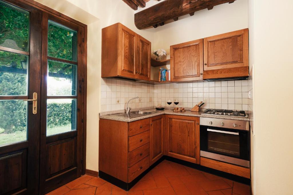 Kuchyňa alebo kuchynka v ubytovaní Agriturismo Il Borgo